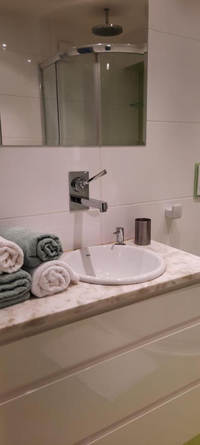Centrum Przy Parku Zdrojowym Apartment Naleczow